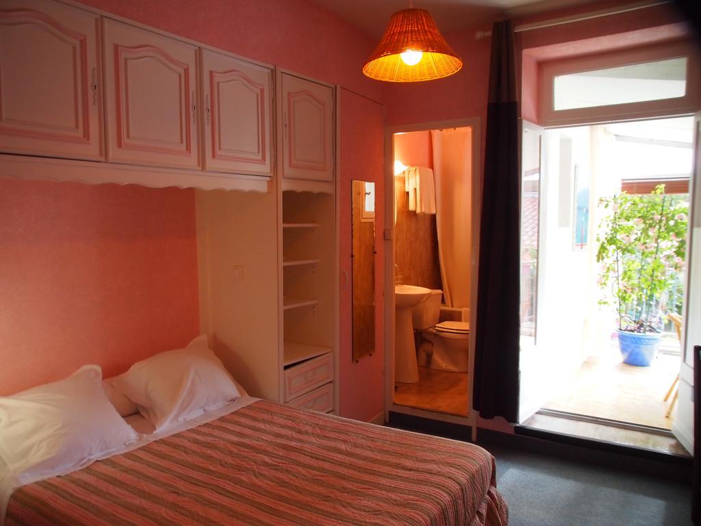 Hotel Emma Calve Millau Bilik gambar