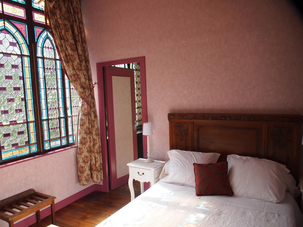 Hotel Emma Calve Millau Bilik gambar