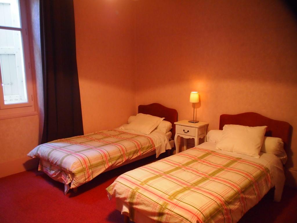 Hotel Emma Calve Millau Bilik gambar