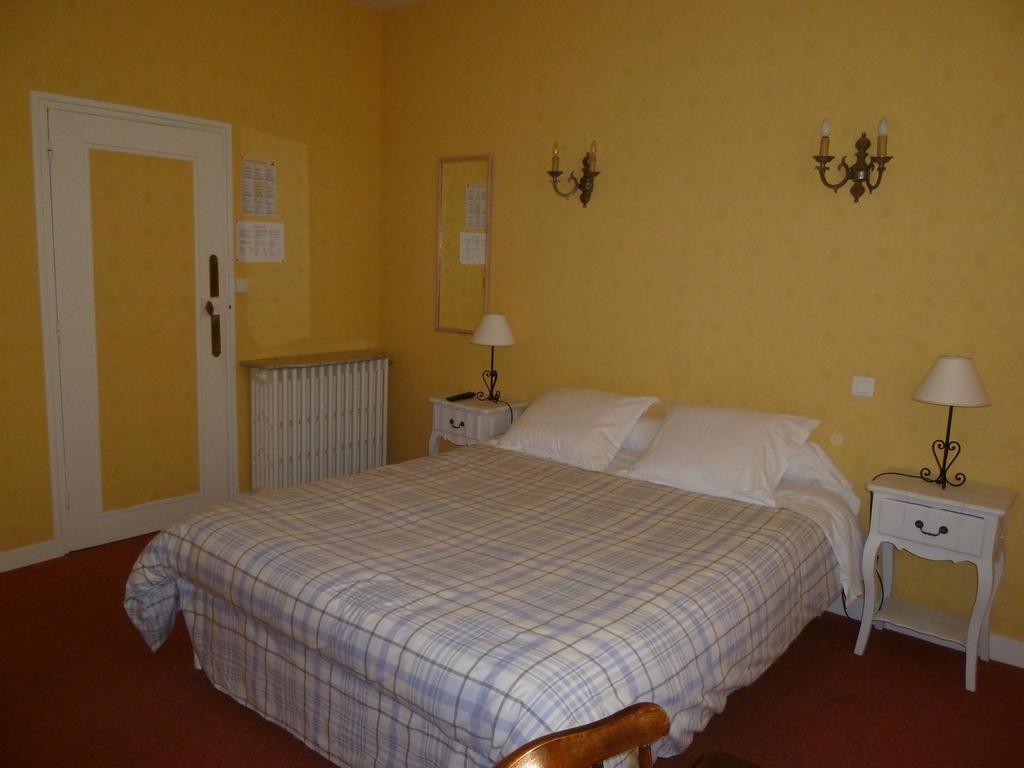 Hotel Emma Calve Millau Bilik gambar