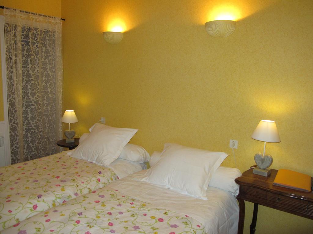 Hotel Emma Calve Millau Bilik gambar