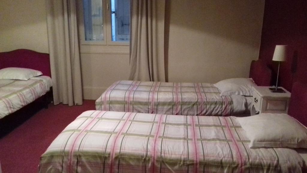 Hotel Emma Calve Millau Luaran gambar