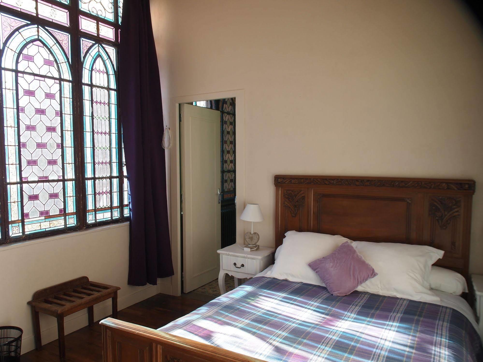 Hotel Emma Calve Millau Luaran gambar
